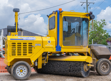Superior Broom sweeper equipment